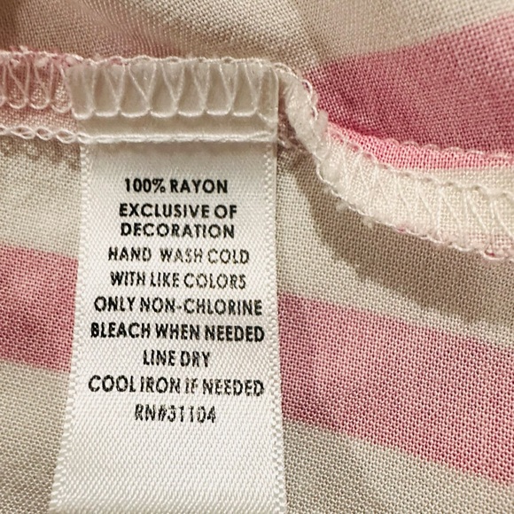 Fever V-Neck Embroidered Bell Sleeve Blouse in White, Pink & Navy Size Medium - Picture 6 of 10